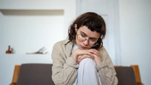 Uzunmüddətli subaylıq gənclərin psixoloji durumuna necə təsir edir?