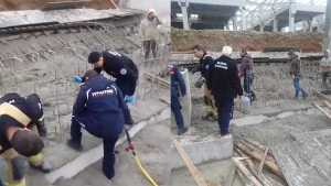 Bursada tikinti ərazisi çökdü - 1 nəfər həlak oldu