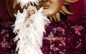 Aygün Kazımovanın ad günündə yarım milyon pul yığıldı