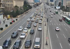 Paytaxtın bu küçələrində sıxlıq var