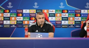 “Futbolçularım həm üzülür, həm də sevinirlər” - Qurban Qurbanov