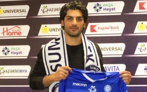 Azərbaycanda oynamış futbolçu İranda həbs edildi&nbsp;