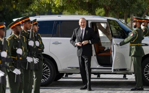 İlham Əliyev Əbu-Dabidə həmkarı ilə görüşdü - FOTOLAR