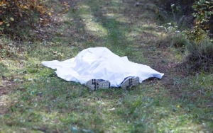 Fermadan gənc qadın meyiti tapıldı