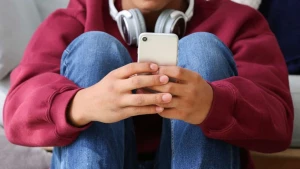 “Like”la ölçülən dəyər və rəqəmsal dünyada itən uşaqlığımız