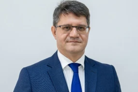 Yeni nazir təyin edilən Rəşad İsmayılov KİMDİR?