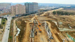 2 magistralı birləşdirən yeni nəqliyyat arteriyası – VİDEO/FOTO