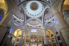 &nbsp;İnsanlar hansı yaşdan ibadətə başlaya bilərlər? - VİDEO