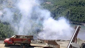 Mədəndə zəhərlənmə - 37 nəfər öldü