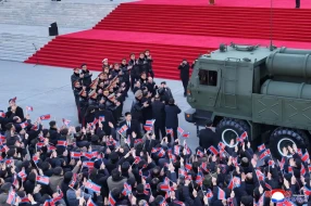 Şimali Koreyadan dünyaya GÖZDAĞI - Ən güclü silahı tanıtdı