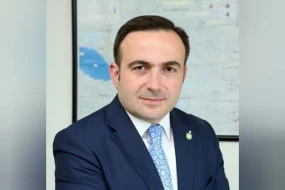 Bəxtiyar Aslanbəyli III Çarlz tərəfindən mükafata layiq görüldü