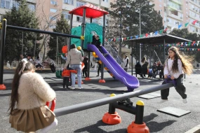 Nizami rayonunda növbəti məhəllə abadlaşdırılaraq istifadəyə verildi - FOTOLAR