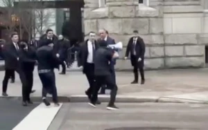 “Etirazçılar Prezident avtomobilinə yönəlik hücum aktları həyata keçirib” - ABŞ-dəki səfirlik