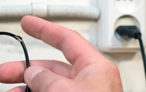 Goranboyda yeniyetməni elektrik cərəyanı vurdu