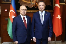 Fuad Oktay Azərbaycana gəldi