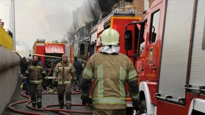 İranda helikopter meyvə bazarına düşdü