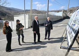 İlham Əliyev Xocalının Xanabad kəndində görülmüş işlərlə tanış oldu - FOTOLAR