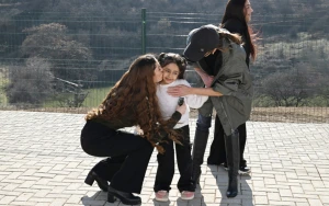 Xocalıda gülən uşaq görmək... - VİDEO