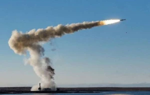 İranda idman zalına zərbə endirdi - Ölənlər var