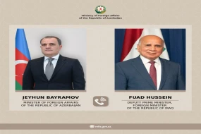 Ceyhun Bayramov İraqın Baş nazirinin müavini ilə danışıb
