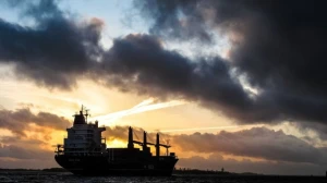 SEPAH Hörmüz boğazında ABŞ-nin müttəfiqlərinin tankerinə hücum etdi