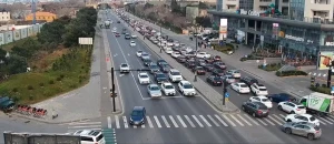 Bakının bəzi küçələrində TIXAC var