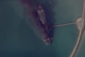 ABŞ qüvvələri nəhəng İran gəmisini vurdu