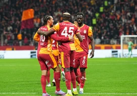 “Beşiktaş” “Qalatasaray”a məğlub oldu