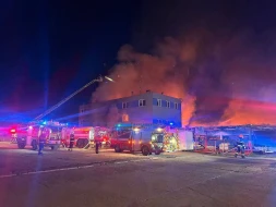 İsrailin silah zavodu yandırıldı&nbsp;