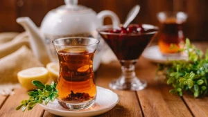 Gün ərzində neçə stəkan çay içmək tövsiyə olunur?&nbsp;
