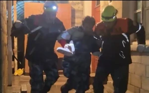 18 nəfər su basmış ərazilərdən xilas edildi - FOTO/VİDEO