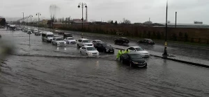 Yağış bu yollarda tıxac yaratdı - SİYAHI