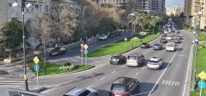 Paytaxtın bu küçələrində sıxlıq var