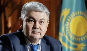 Yermek Koşerbayev Azərbaycana gələcək