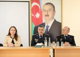 Polis təhsil müəssisələrində maarifləndirmə tədbirləri keçirdi - FOTO