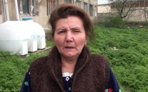 “Uşaqları diləndirir, öyrədir ki, 1 yox, 5 manatı götürün” - VİDEO