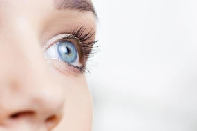 Rəngli kontakt linzaların təhlükələri - Oftalmoloq izah etdi