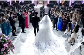 Toyda halı pisləşən 35 yaşlı kişi öldü