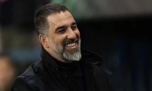 Arda Turanın çalışdırdığı klub Konfrans Liqasında yarımfinala yüksəldi