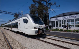 Qatarlar artıq Kürdəmirdə də dayanır - 1 saat tez&nbsp;