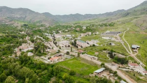 Növbəti köç karvanı Qırmızı Bazar qəsəbəsinə çatdı&nbsp;