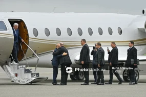 Azərbaycanlı məşhur milyarder nazirlərlə birlikdə Qarabağda - FOTO