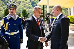 Andrey Babiş İlham Əliyevi Çexiyaya dəvət etdi