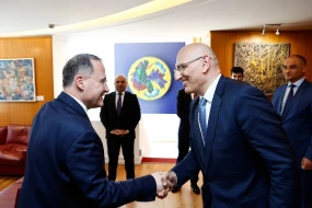 Elçin Əmirbəyov və Edmondo Çirielli müzakirə apardılar