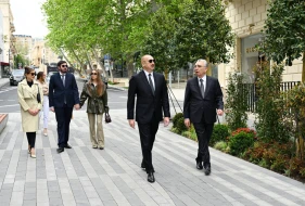 Prezidentlə ailəsi İslam Səfərli küçəsinin açılışında - FOTOLAR