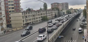 Paytaxtın bəzi küçələrində sıxlıq var