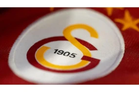 \"Qalatasaray\" bu futbolçunun müqaviləsini 1 il də uzatdı - FOTO