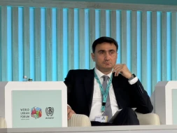 “Bugünkü şəhərlər iqlim dəyişikliyinin ön cəbhəsində yer alır” - Nazir müavini