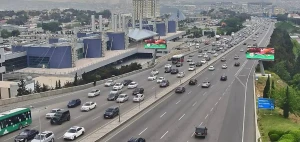 Bu yollarda tıxac var - SİYAHI 
