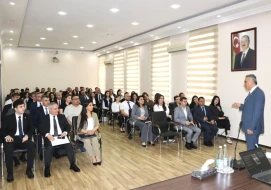 Ədliyyə Akademiyasında vəkilliyə namizədlərin icbari təlimi başladı